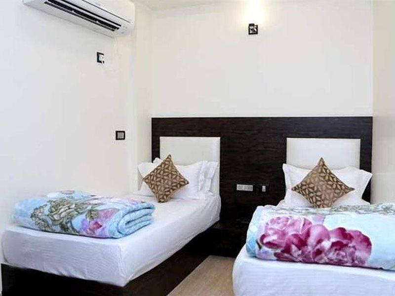 Hotel Vinayak Lifestyle Hotels Lucknow Exterior foto